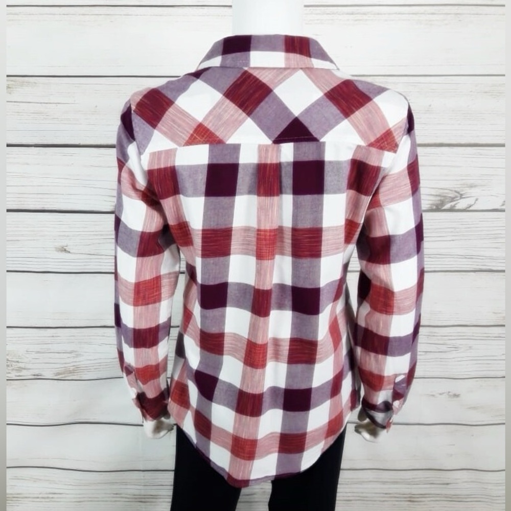 🖤 croft & barrow Burgundy and White Plaid Button-Down Shirt
